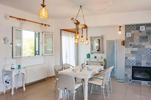 Rose House Ferienhaus