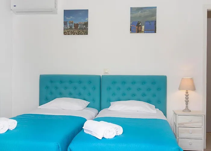 Rose House * Kompítsion