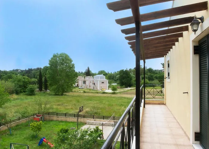 Rose House Semesterbostad