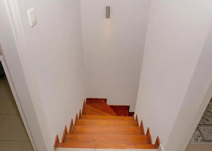 Semesterbostad Rose House